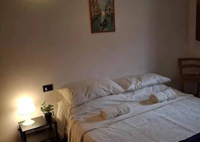 Navigli Star Apartament *