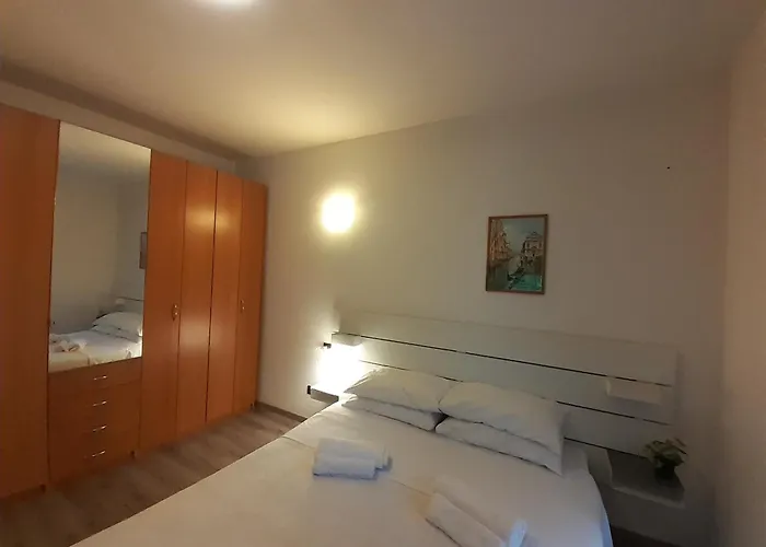 Apartament Navigli Star